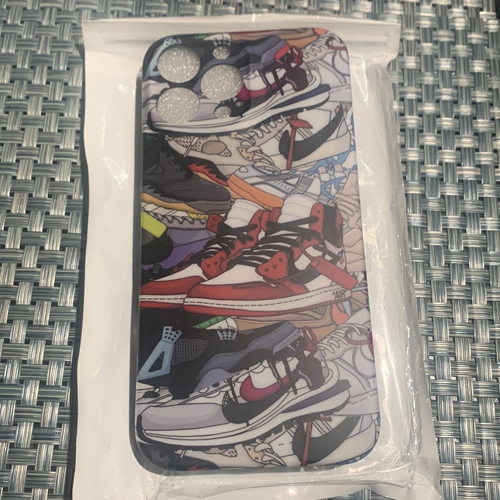 Luxury IPhone 13 Pro-max case (Brand new)